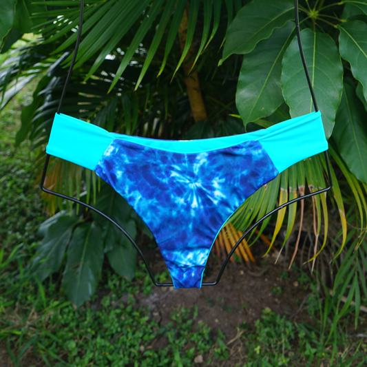 Sample Sale Deep Blue Sea & Teal | V-Cut Banded Hip Thong